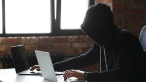 Cybercrime: कीलॉगर क्या है और इससे बचने के लिए क्या करें