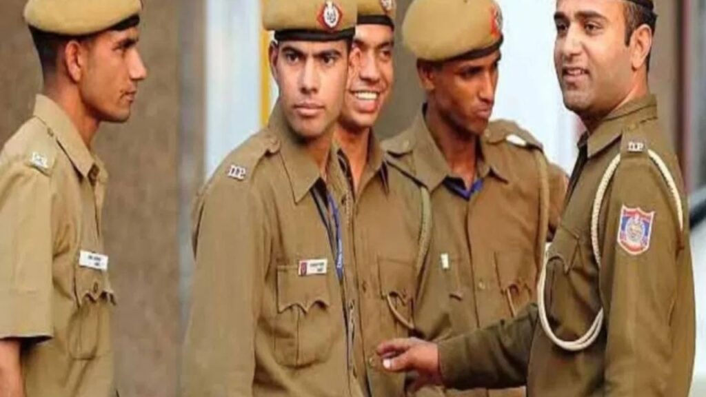 UP Police Constable Examination: UPPSC ने यूपी पुलिस कांस्टेबल भर्ती परीक्षा के मद्देनजर किया बड़ा फैसला, बदला इन 3 परीक्षाओं का कार्यक्रम