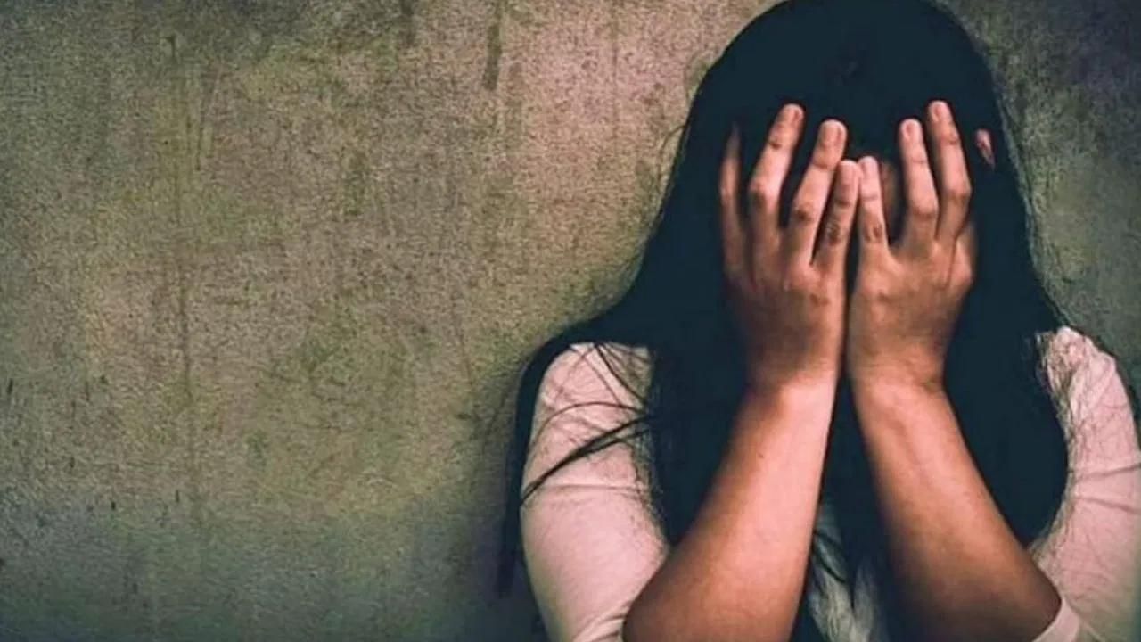 Shameful incident in Delhi school: खेल शिक्षक ने 11वीं कक्षा की छात्रा से बलात्कार किया, आरोपी गिरफ्तार, POCSO एक्ट के तहत मामला दर्ज