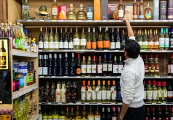 New Liquor Policy: आंध्र प्रदेश में नई शराब नीति लागू, अब प्रीमियम ब्रांड्स की शराब आसानी से मिलेगी